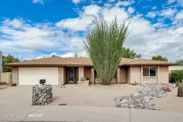 6504 S COLE Drive, Tempe, AZ 85283