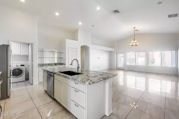 12834 W CORRINE Drive, El Mirage, AZ 85335