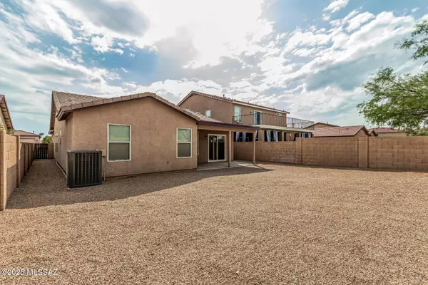 2150 W Sunset Surprise Court, Tucson, AZ 85742