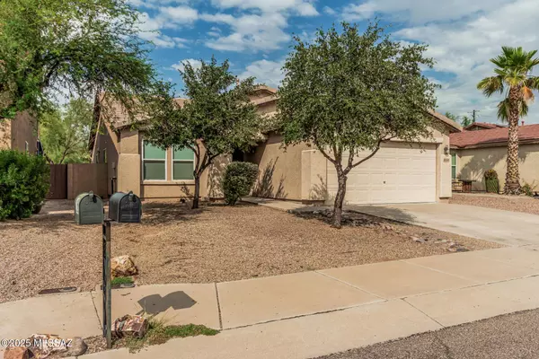 2150 W Sunset Surprise Court, Tucson, AZ 85742