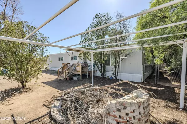 6631 W Lazy H, Tucson, AZ 85757