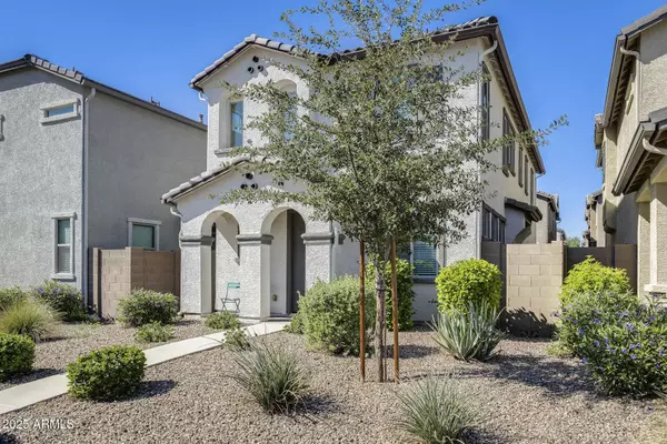 5742 W ILLINI Street, Phoenix, AZ 85043