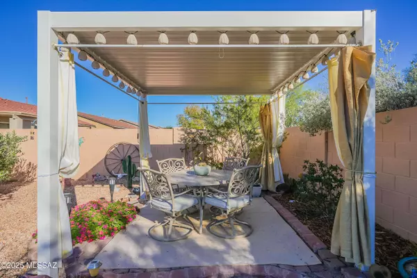 9390 E Field Canyon Place, Tucson, AZ 85710