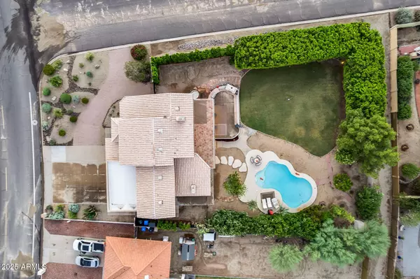 3844 E EQUESTRIAN Trail, Phoenix, AZ 85044