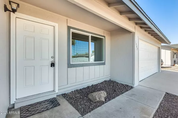 1047 W CORNELL Drive, Tempe, AZ 85283