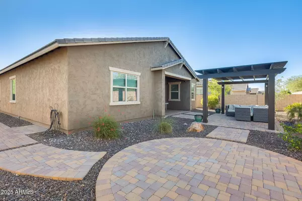 11850 W LONE TREE Trail, Peoria, AZ 85383