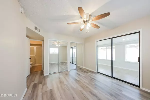 4857 W TOWNLEY Avenue, Glendale, AZ 85302