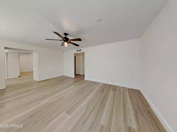 6736 S STANLEY Place, Tempe, AZ 85283