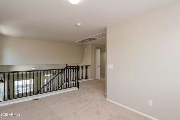 1361 W CORRIENTE Drive, San Tan Valley, AZ 85143