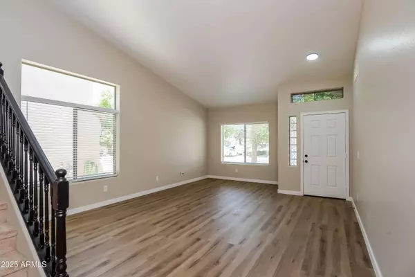 1361 W CORRIENTE Drive, San Tan Valley, AZ 85143