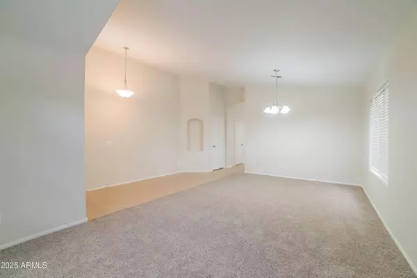 8410 S 49TH Lane, Laveen, AZ 85339