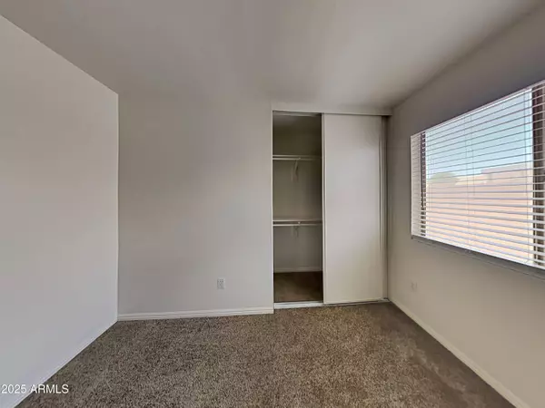 10441 E BIRCHWOOD Avenue, Mesa, AZ 85208