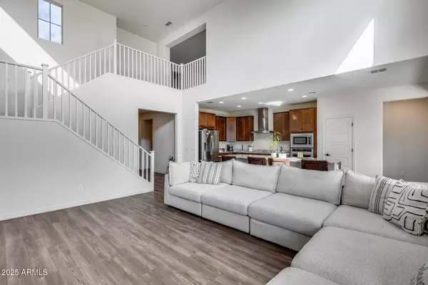 2321 S 245TH Drive, Buckeye, AZ 85326