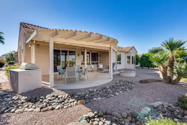 15208 W LAS BRIZAS Lane, Sun City West, AZ 85375