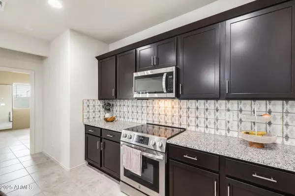 16515 N Comet Trail, Maricopa, AZ 85138