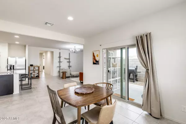 16515 N Comet Trail, Maricopa, AZ 85138