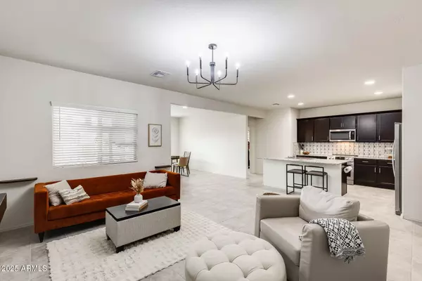 16515 N Comet Trail, Maricopa, AZ 85138