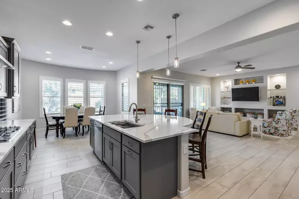 7794 W WILLOW Way, Florence, AZ 85132