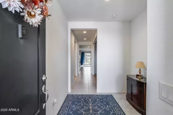 19600 W MONTECITO Avenue, Litchfield Park, AZ 85340