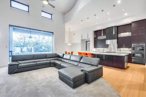 1101 E WARNER Road #117, Tempe, AZ 85284