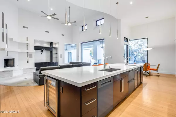 1101 E WARNER Road #117, Tempe, AZ 85284