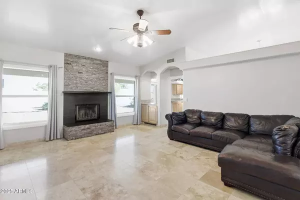 15912 E CENTIPEDE Drive, Fountain Hills, AZ 85268