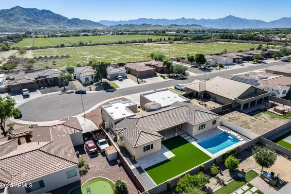 3112 W DESERT Lane, Laveen, AZ 85339