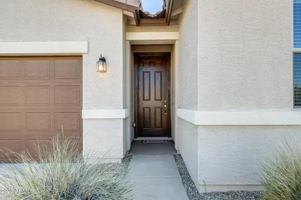 16661 W SHANGRI LA Road, Surprise, AZ 85388