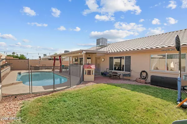 17411 N 85TH Drive, Peoria, AZ 85382
