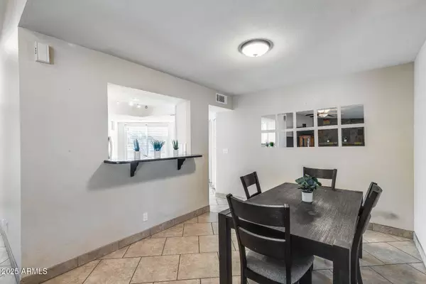 2102 W MARCO POLO Road, Phoenix, AZ 85027