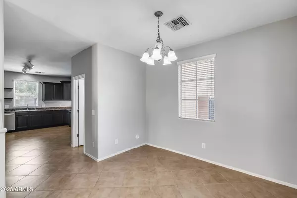 4292 E CARLA VISTA Drive, Gilbert, AZ 85295