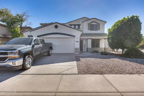 17435 W SAGUARO Lane, Surprise, AZ 85388