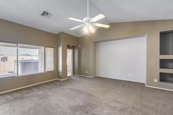 15542 W MAGNOLIA Street, Goodyear, AZ 85338