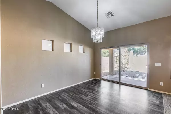 15542 W MAGNOLIA Street, Goodyear, AZ 85338