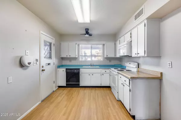 11113 W TIFFANY Court, Sun City, AZ 85351