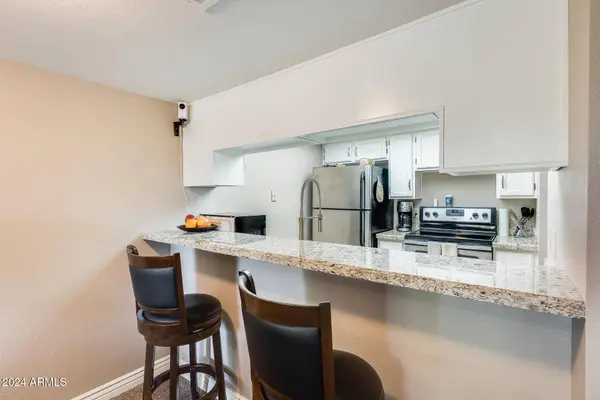 3716 E UNIVERSITY Drive #2014, Mesa, AZ 85205