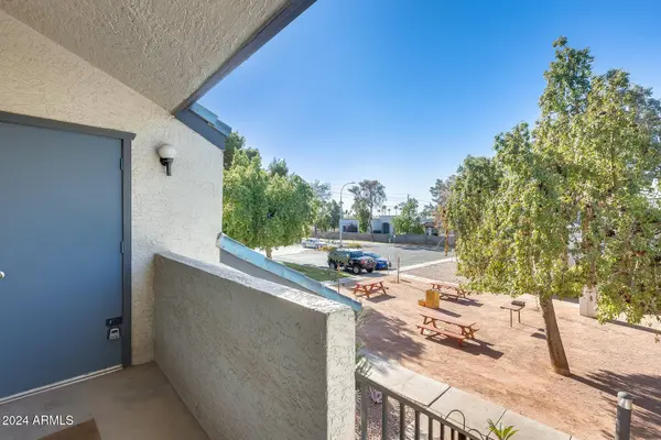 3716 E UNIVERSITY Drive #2014, Mesa, AZ 85205