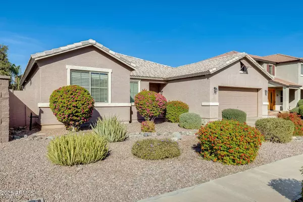 10322 W ROANOKE Avenue, Avondale, AZ 85392