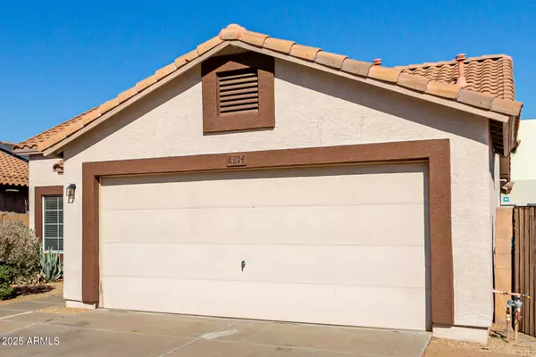 8214 W PAPAGO Street, Phoenix, AZ 85043