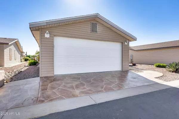 3301 S GOLDFIELD Road #1043, Apache Junction, AZ 85119