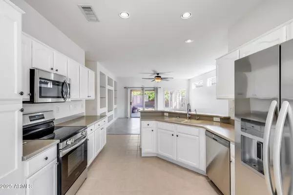 16178 W MONTOYA Drive, Surprise, AZ 85374