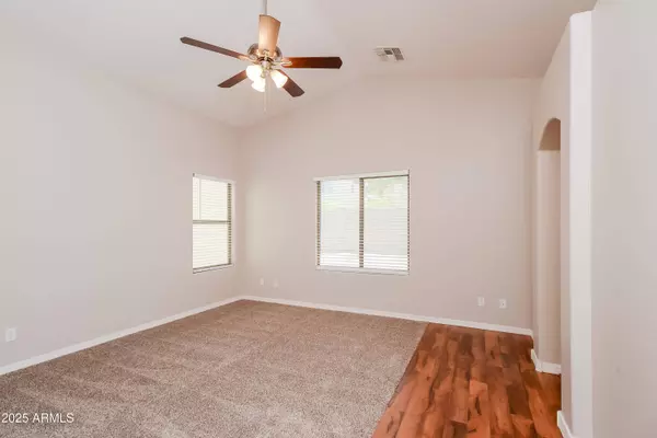 1991 W VINEYARD PLAINS Drive, San Tan Valley, AZ 85144