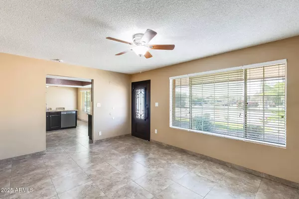 17633 N 15TH Avenue, Phoenix, AZ 85023