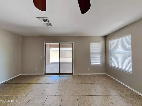 1824 W LYDIA Lane, Phoenix, AZ 85041