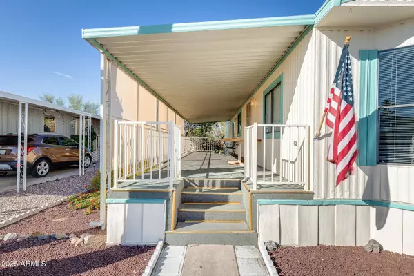 9427 E UNIVERSITY Drive #36, Mesa, AZ 85207