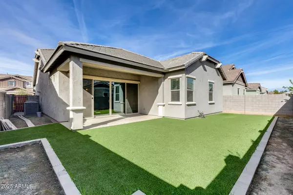 2661 S OLYMPIC Drive, Gilbert, AZ 85295