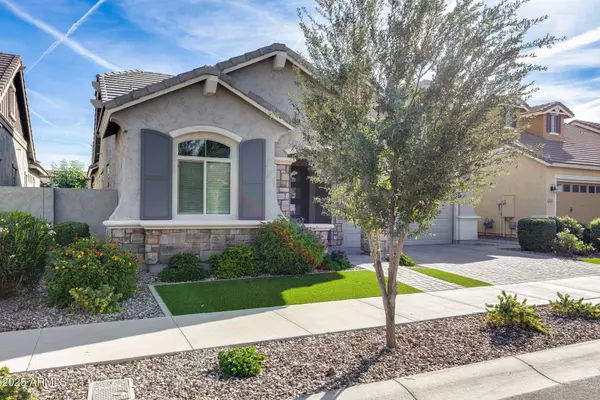 2661 S OLYMPIC Drive, Gilbert, AZ 85295