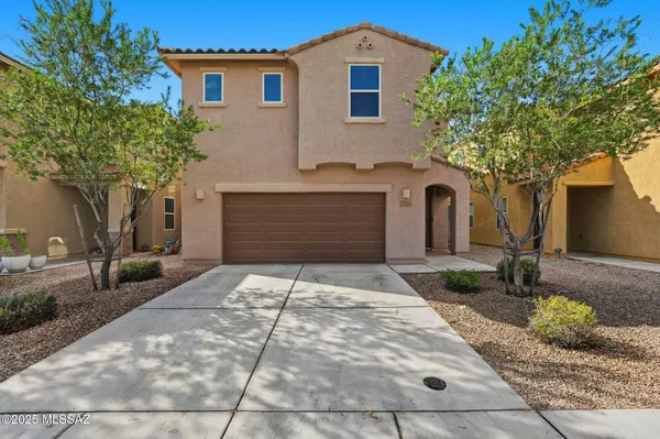 675 N Nestled Hummingbird Lane, Sahuarita, AZ 85629