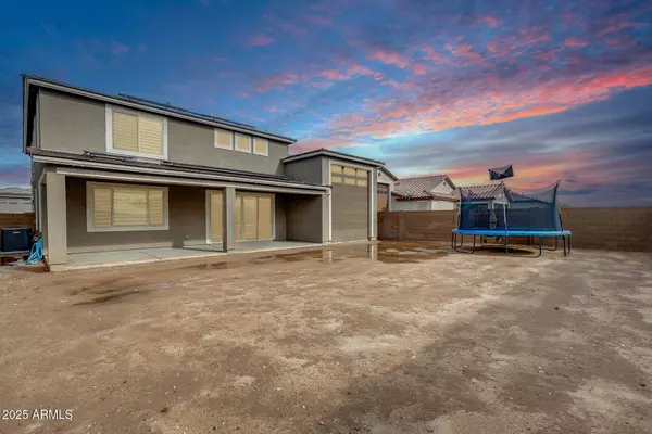 17635 W RED FOX Road W, Surprise, AZ 85387