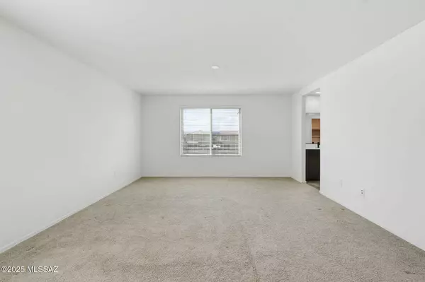 675 N Nestled Hummingbird Lane, Sahuarita, AZ 85629